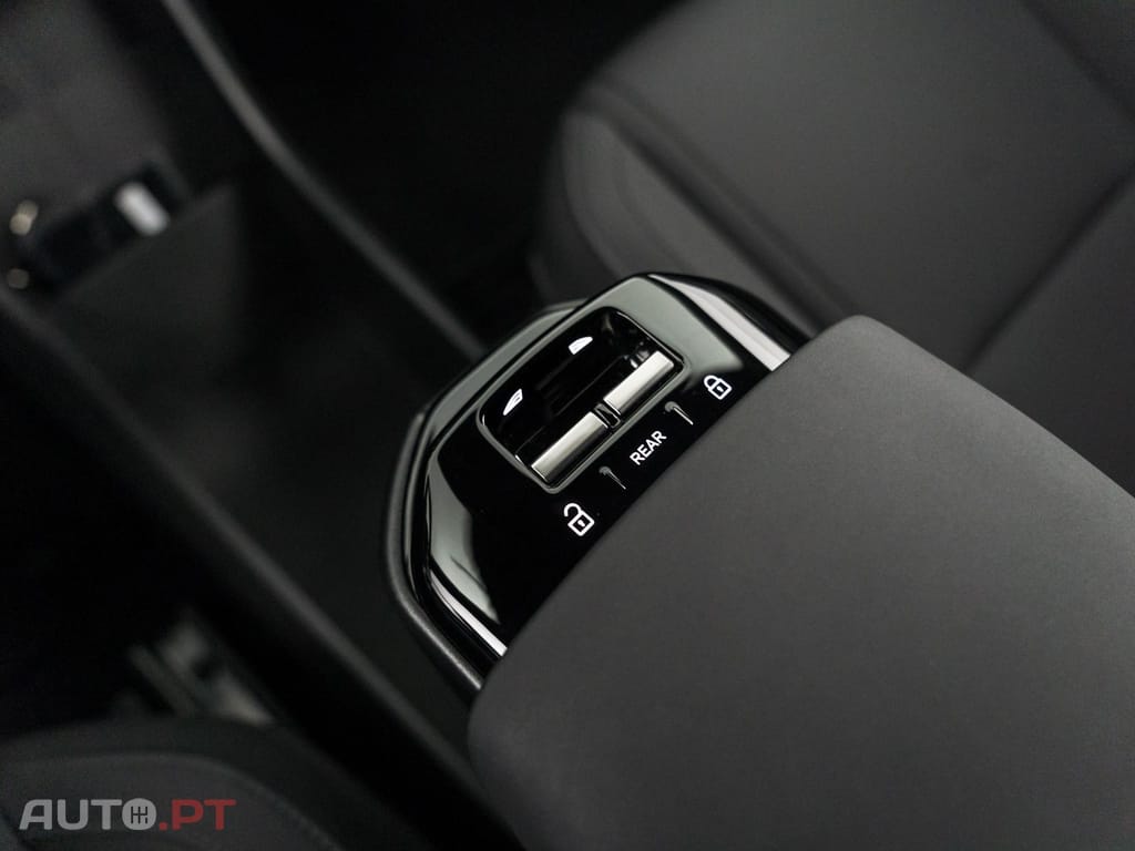 Volvo EX30 51 kWh Single Motor Core