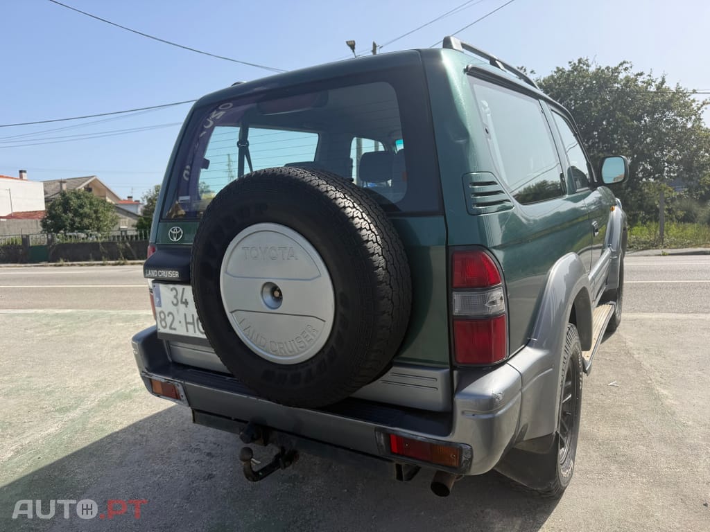 Toyota Land Cruiser 3.0 TD Pack 1 — fotografia 9