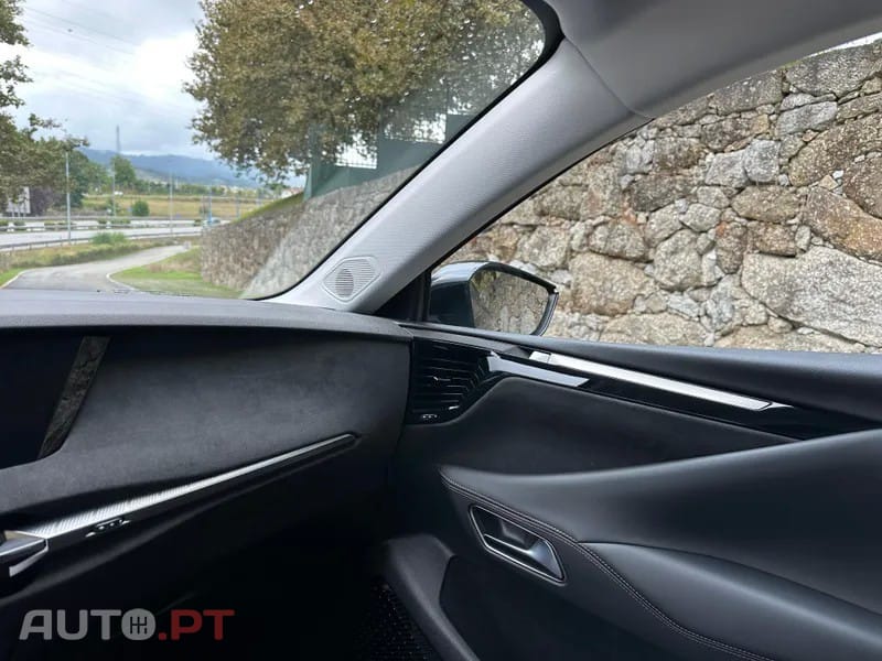 DS DS4 E-Tense Performance Line EAT8