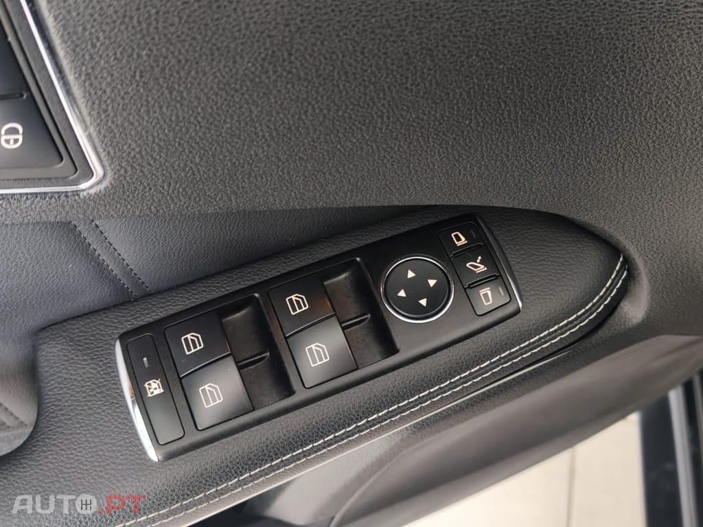 Mercedes-Benz E 250 BlueTEC Avantgarde Auto.