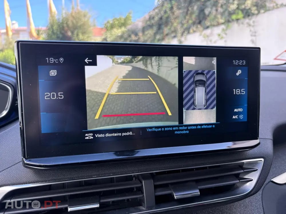 Peugeot 5008 1.2 PureTech Allure EAT8