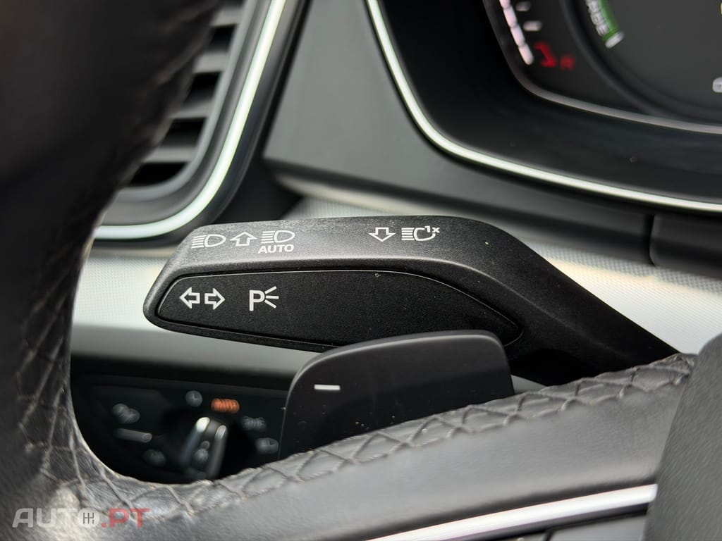 Audi Q5 50 TFSIe quattro Advance S tronic