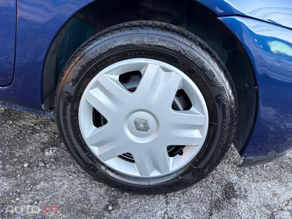 Renault Clio 1.2 16V Expression