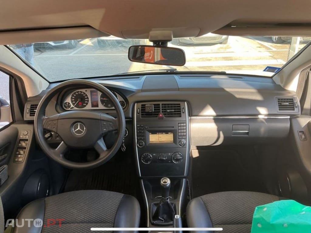 Mercedes-Benz B 180 CDI
