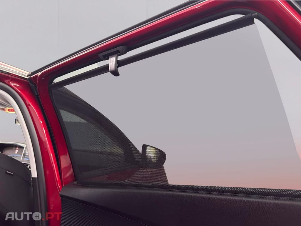 Peugeot 5008 1.5 BlueHDi Allure EAT8