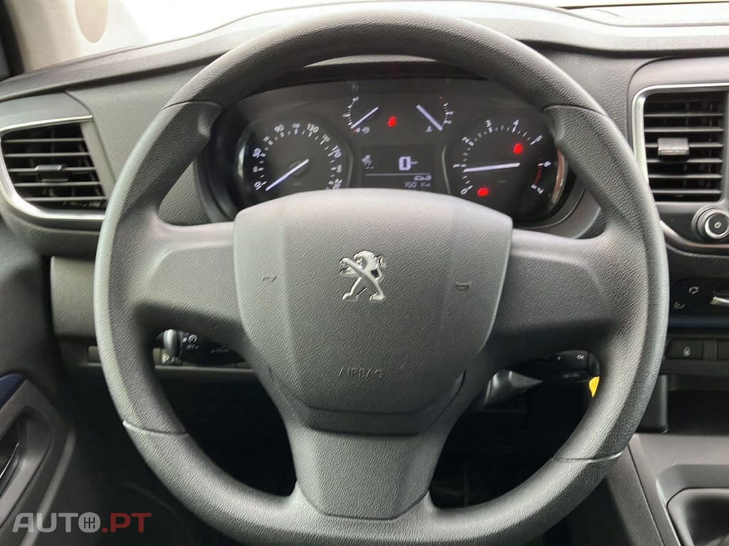 Peugeot Traveller 1.5 BlueHDi L2H1 Business Standard