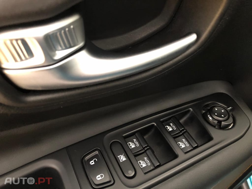 Jeep Renegade 1.0 T Night Eagle