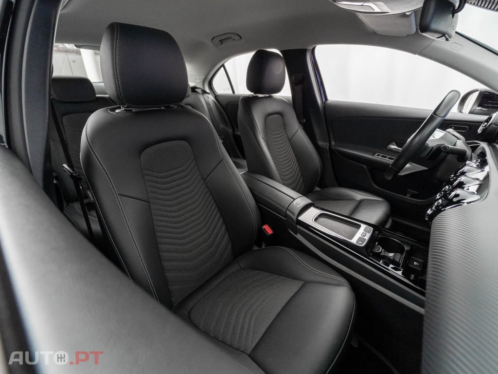 Mercedes-Benz A 250 e Style Plus