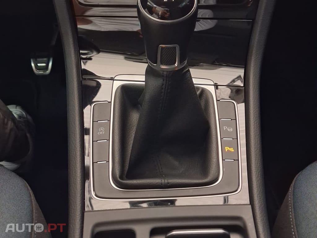 Volkswagen Golf 1.6 TDi IQ.DRIVE