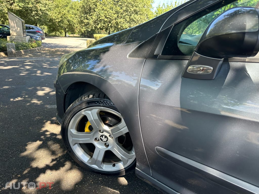 Peugeot 308 1.6 HDi Sport