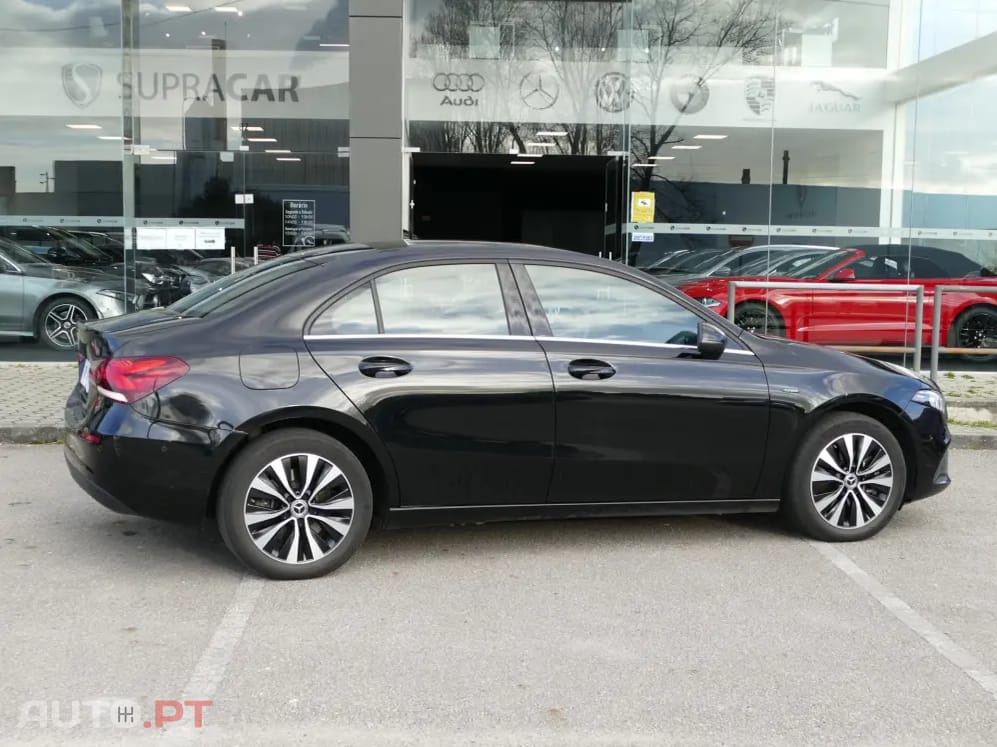 Mercedes-Benz A 250 e Style Plus