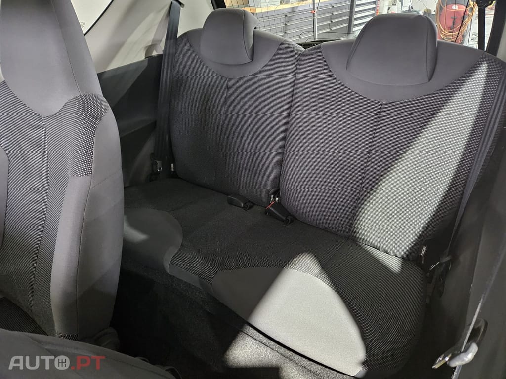 Peugeot 107 1.0 Active 2-Tronic