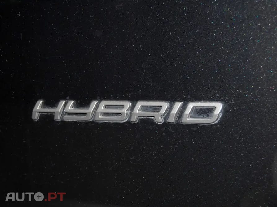 Peugeot 2008 1.2 Hybrid Allure e-DCS6