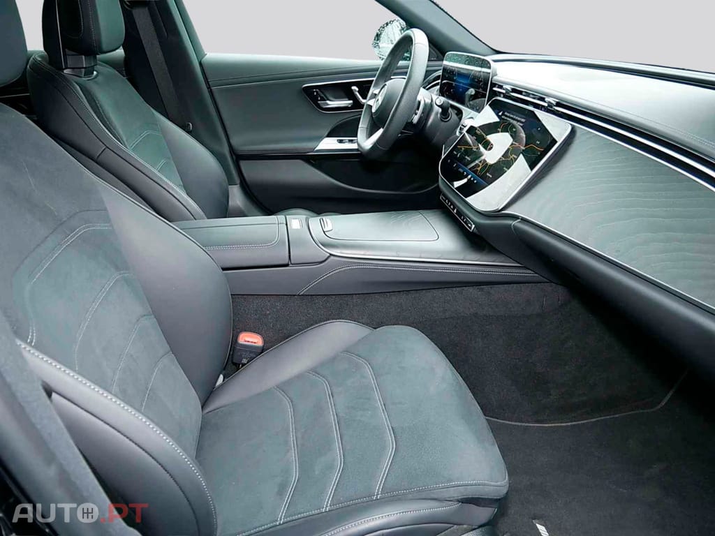 Mercedes-Benz E 300 I.V.A DEDUTIVEL de T AMG