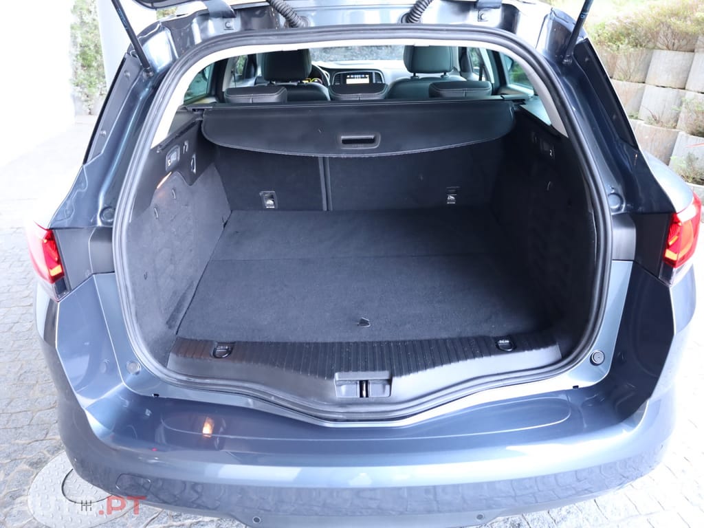 Renault Mégane Sport Tourer 1.6 E-Tech Plug-In Hybrid Equilibre