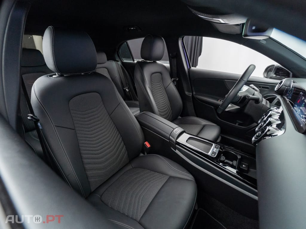 Mercedes-Benz A 250 e Style Plus