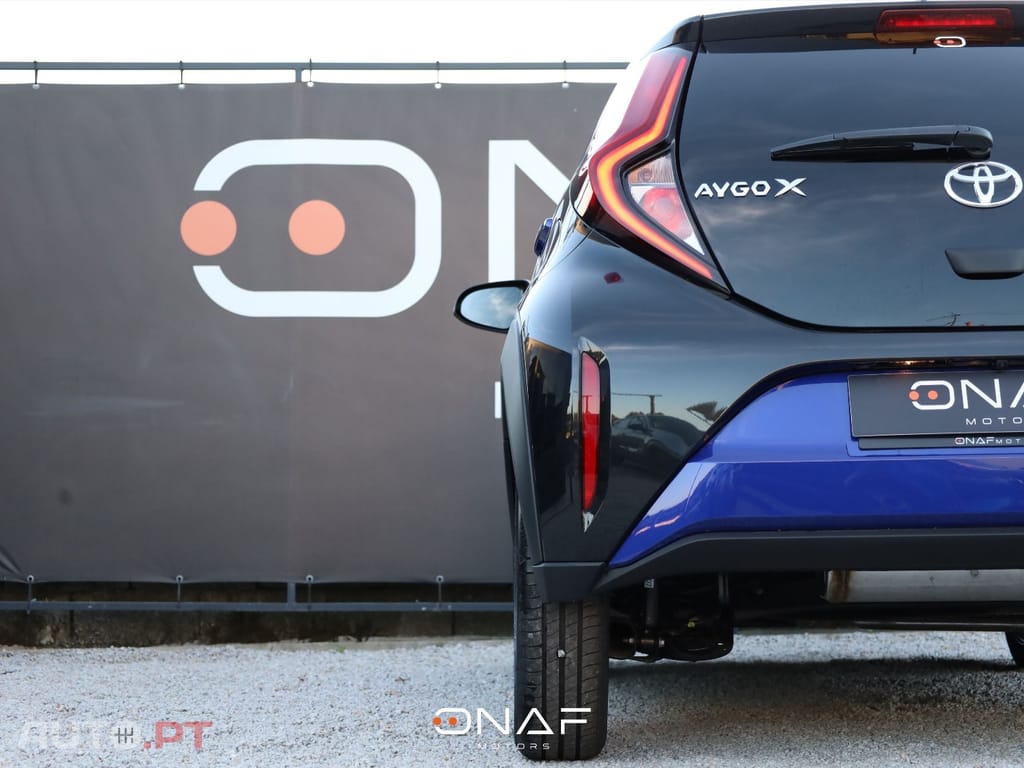 Toyota Aygo X 1.0 VVT-i Teamplayer
