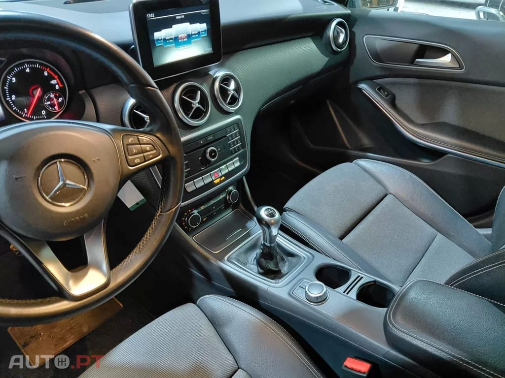 Mercedes-Benz A 180 d Urban