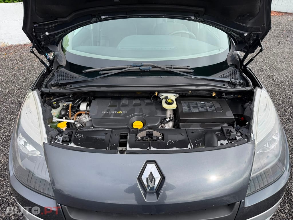 Renault Scénic 1.9 dCi FAP Dynamique