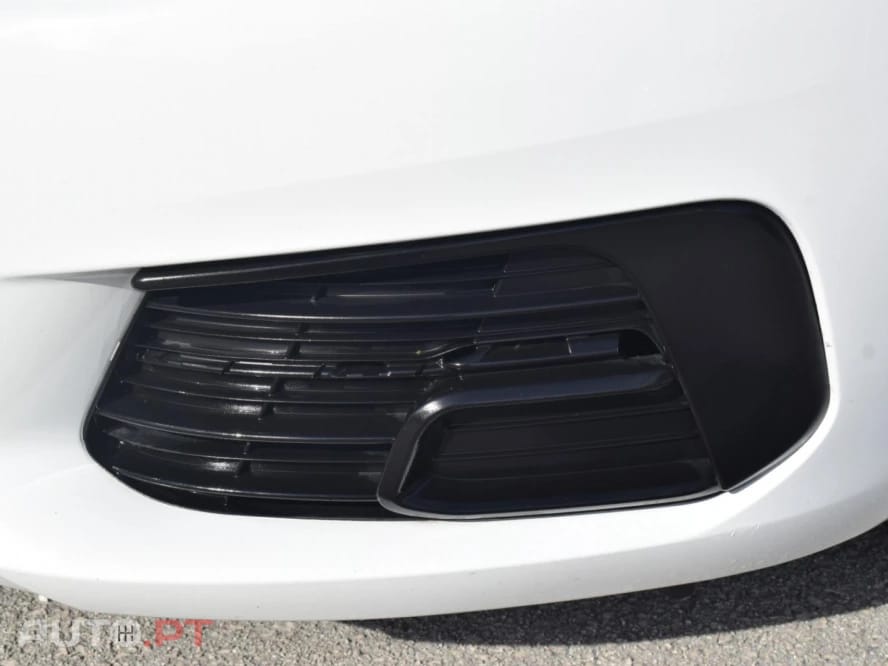 Peugeot 308 1.5 BlueHDi Business Line
