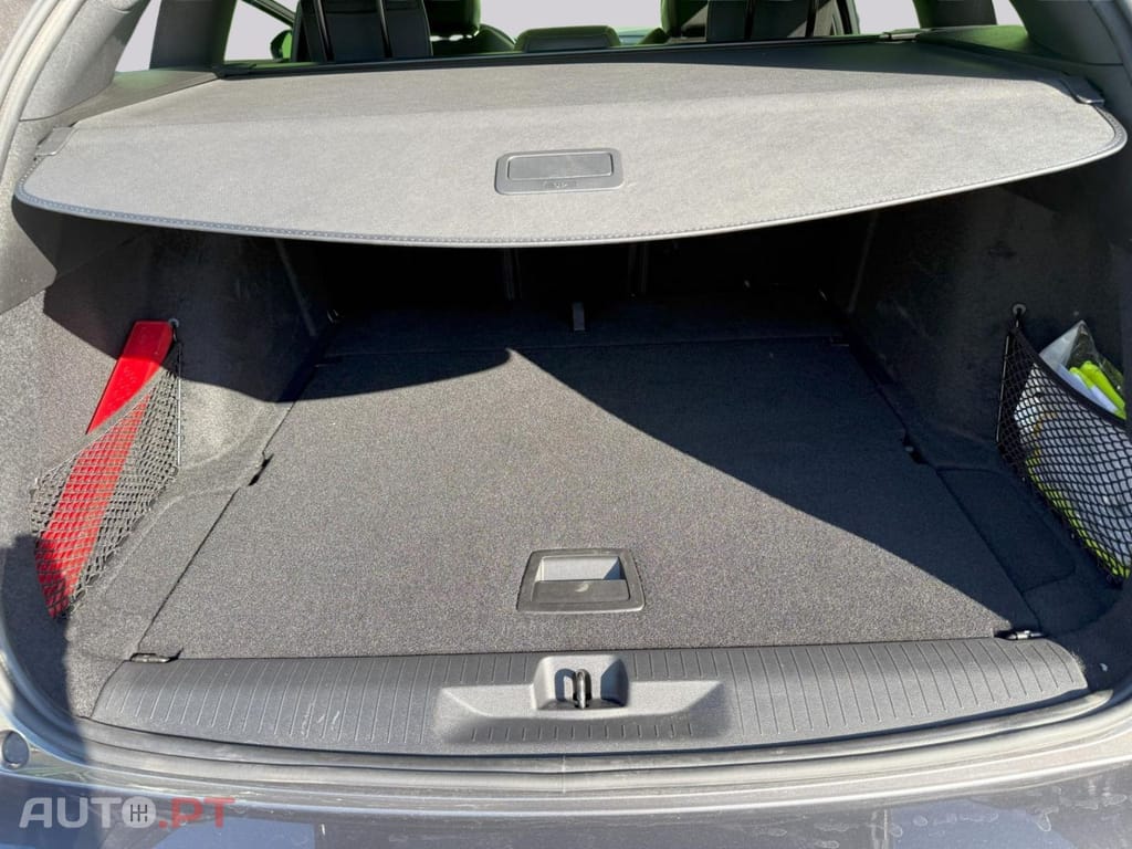 Opel Astra Sports Tourer 1.2T Hybrid I.V.A DEDUTÍVEL 