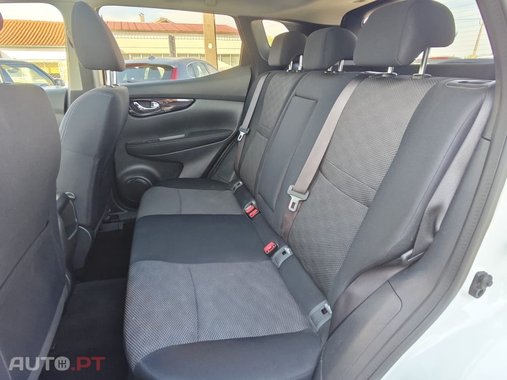 Nissan Qashqai DIG-T N-Connecta 360