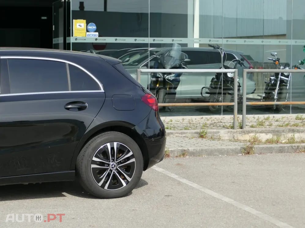 Mercedes-Benz A 250 e Progressive
