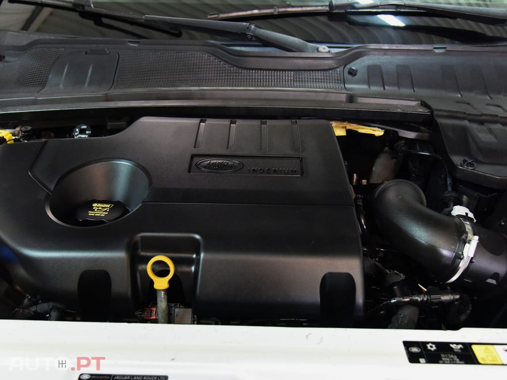 Land Rover Evoque 2.0 TD4 SE Dynamic Auto — fotografia 12