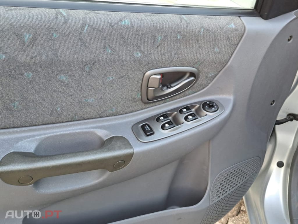 Hyundai Accent 1.3 GLS Plus