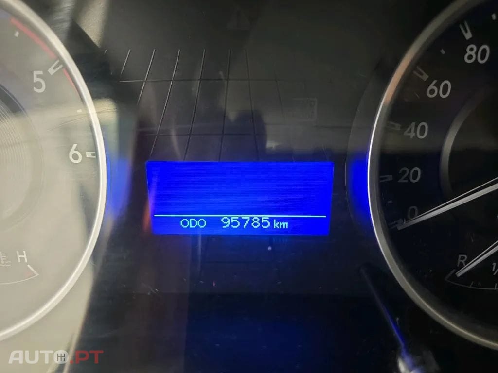 Toyota Hilux 2.4 D-4D 4WD CE CH