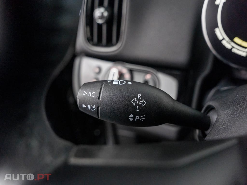 MINI Countryman Cooper SE Premium Essential Auto