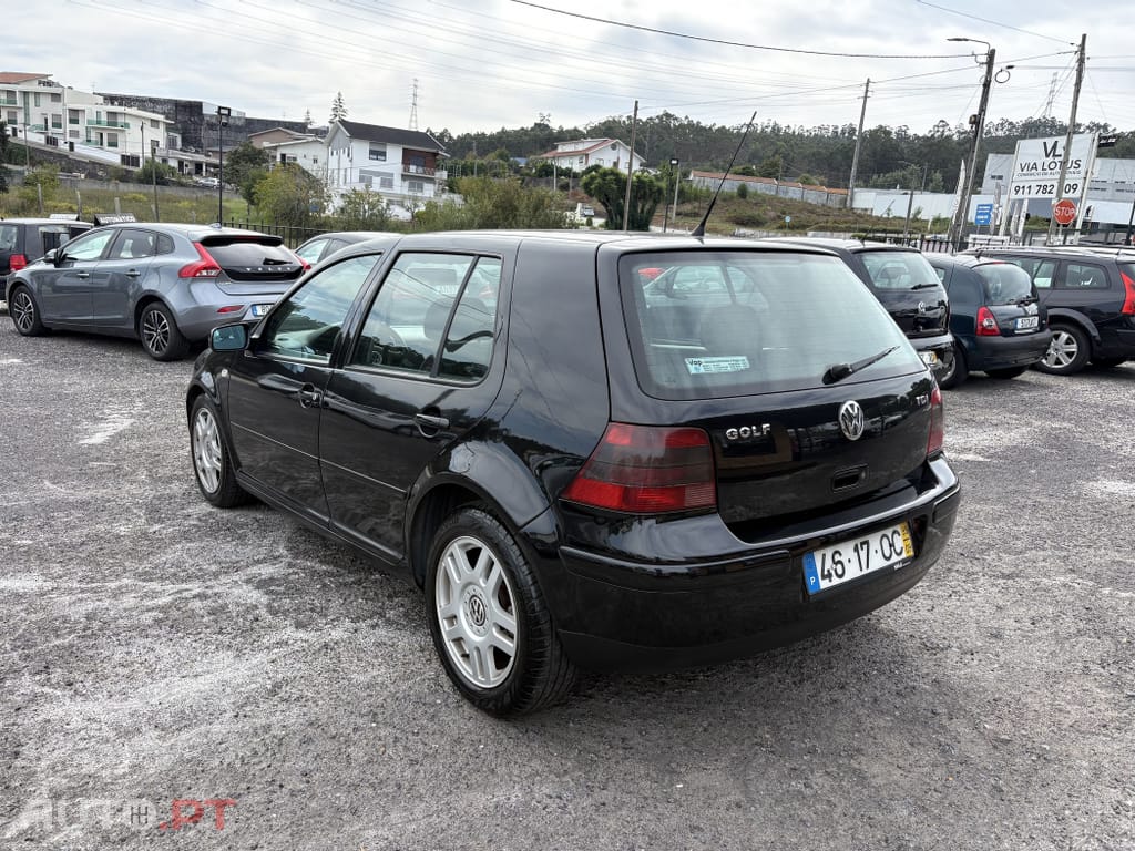 Volkswagen Golf 1.9 TDi Highline