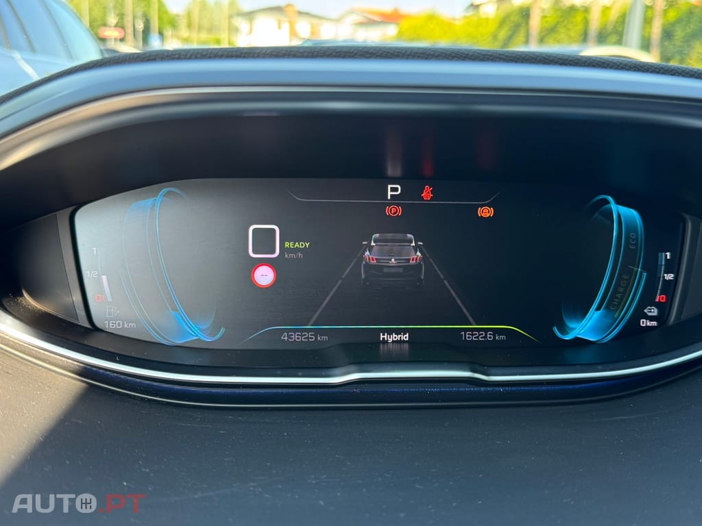 Peugeot 3008 1.6 Hybrid Allure e-EAT8