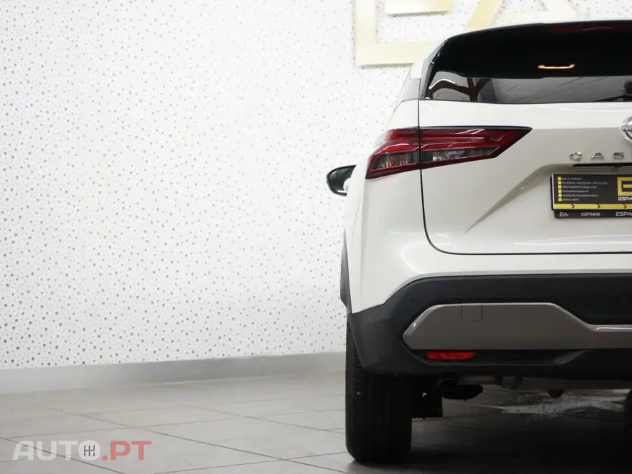 Nissan Qashqai 1.3 DIG-T N-Connecta