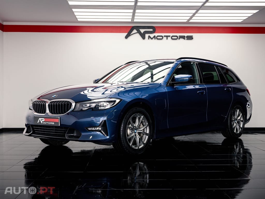 BMW 330 e Touring Line Sport Auto