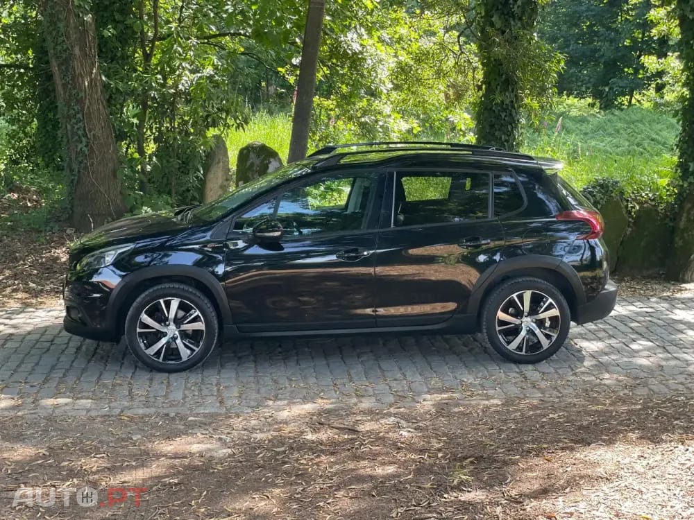 Peugeot 2008 1.2 PureTech GT Line