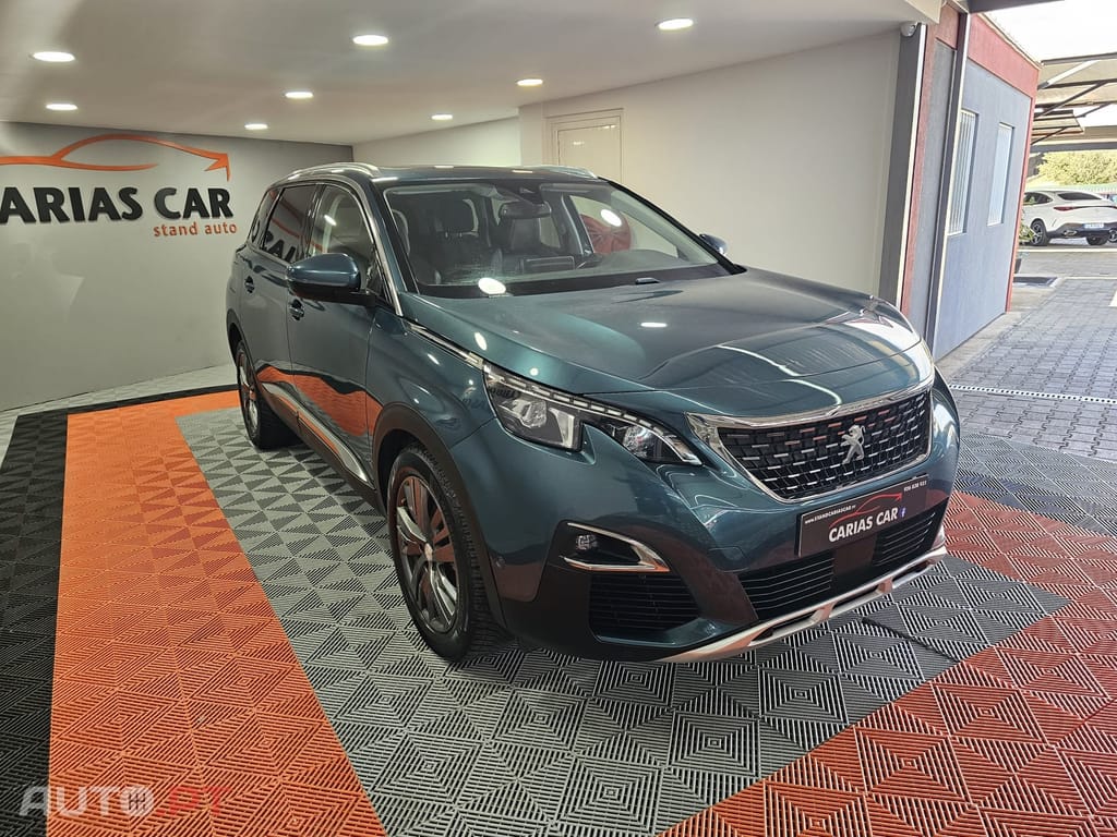 Peugeot 5008 1.5 BlueHDi Allure EAT8