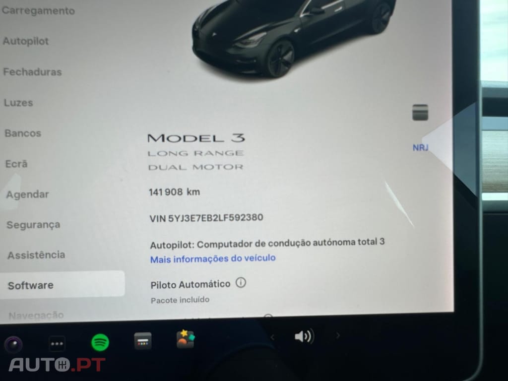 Tesla Model 3 Long-Range Dual Motor AWD
