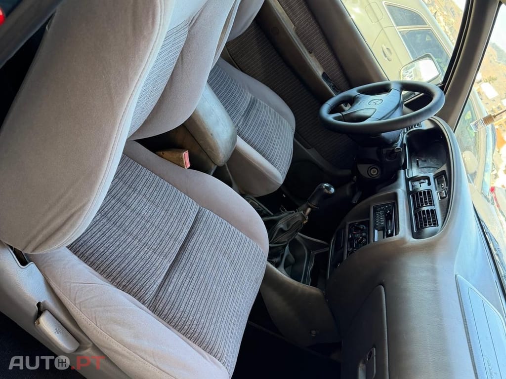 Mazda B2500 2.5 TD CD Met.
