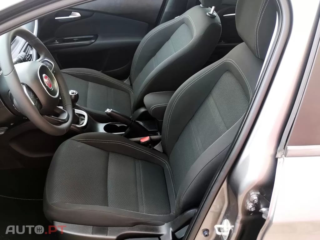 Fiat Tipo 1.3 M-Jet Lounge