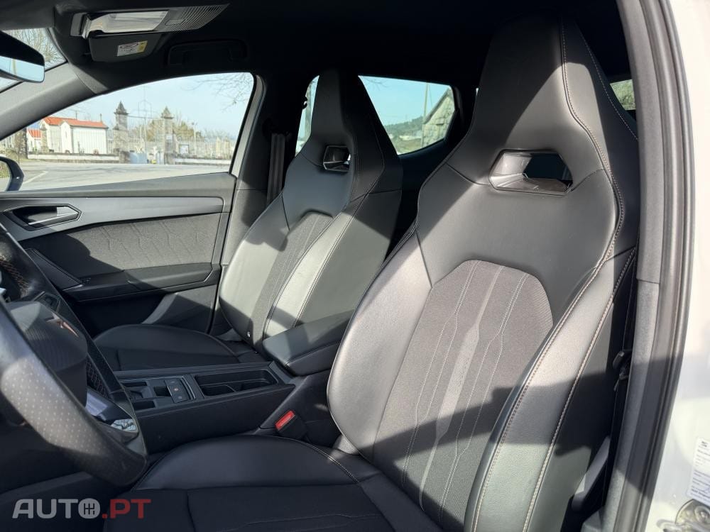 Cupra Leon 1.4 e-Hybrid VZ DSG