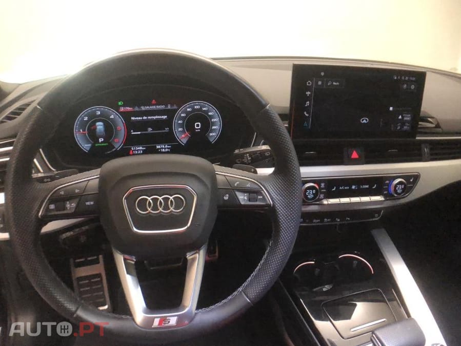 Audi A4 Avant 40 TDI S tronic S line