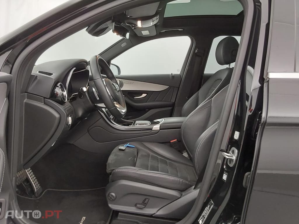 Mercedes-Benz GLC 300 e 4Matic 9G-TRONIC AMG Line