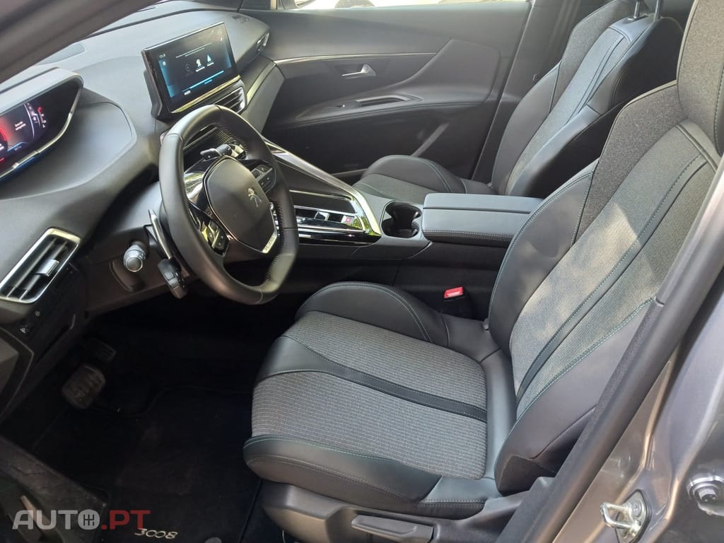 Peugeot 3008 1.5 BlueHDi Allure Pack EAT8