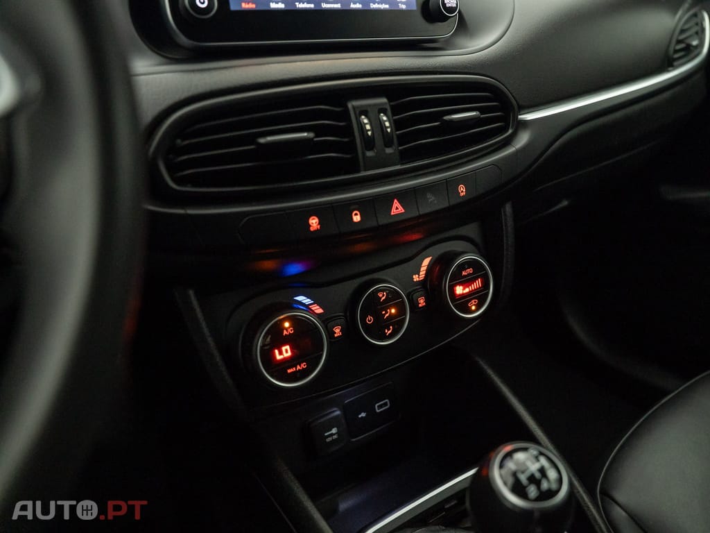 Fiat Tipo 1.3 M-Jet Lounge