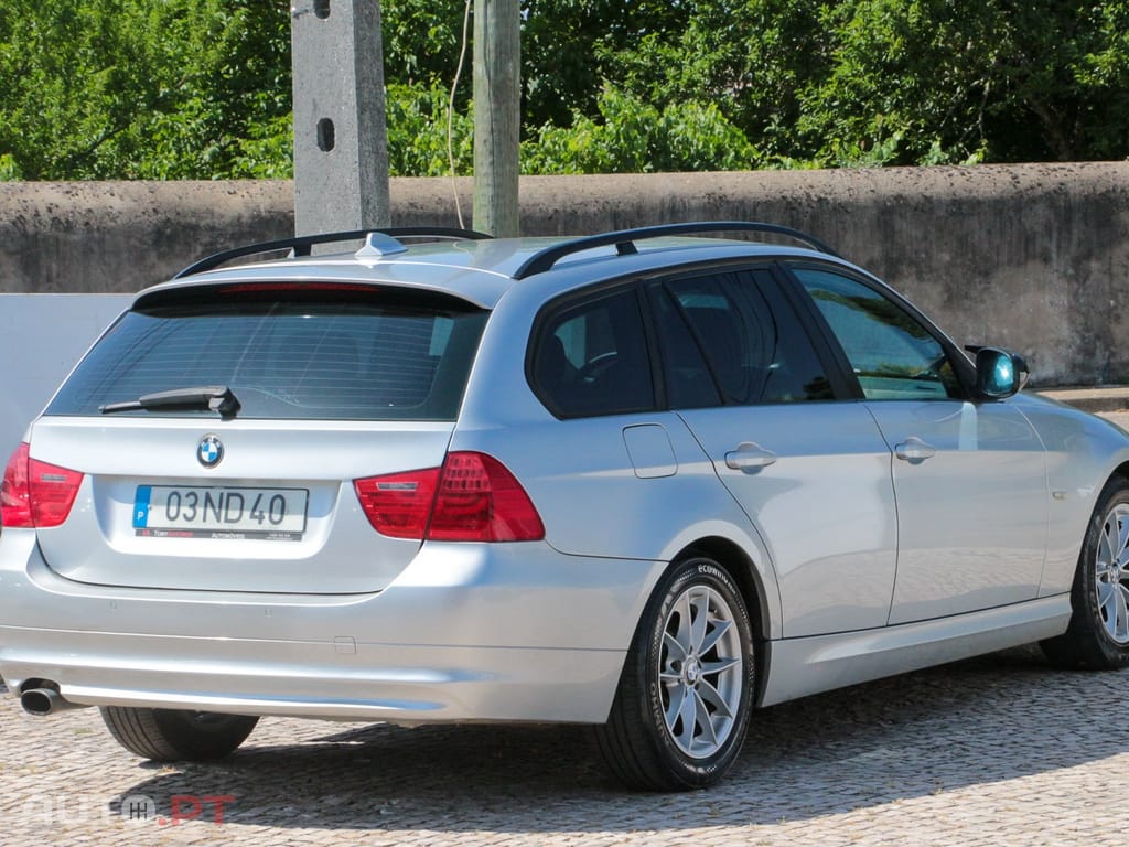 BMW 320 d Touring Navigation Sport