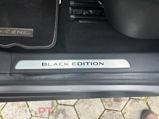 Renault Grand Scénic BLUE dCi 150 BLACK EDITION