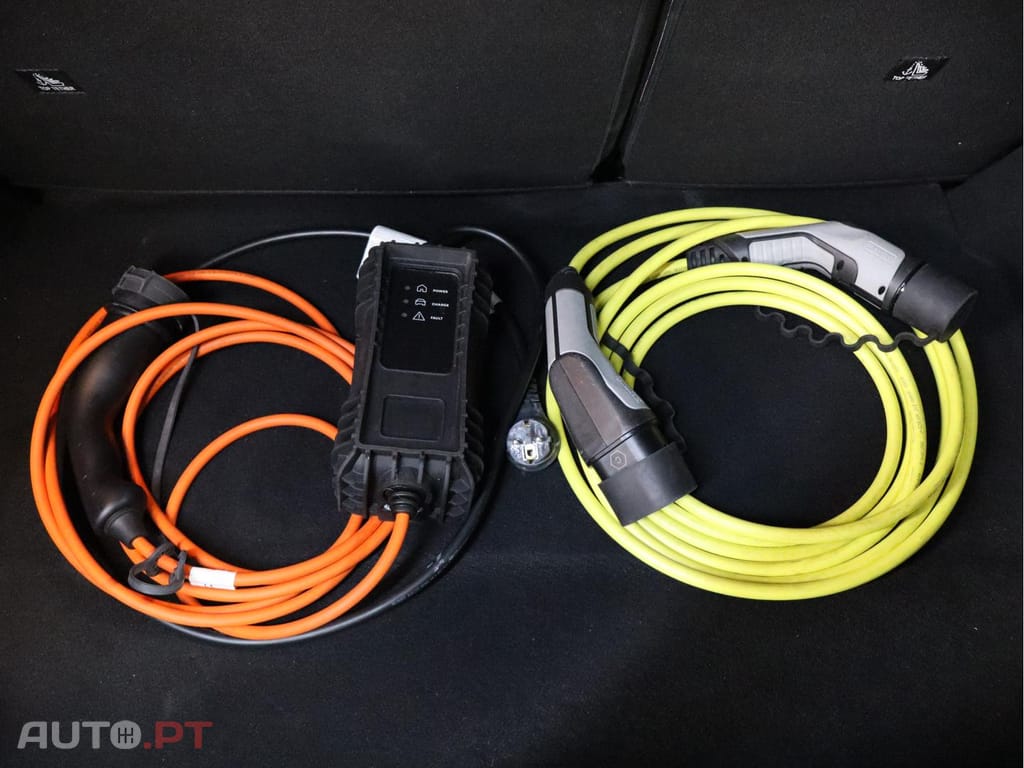 Peugeot 208 Allure Versão Eléctrica