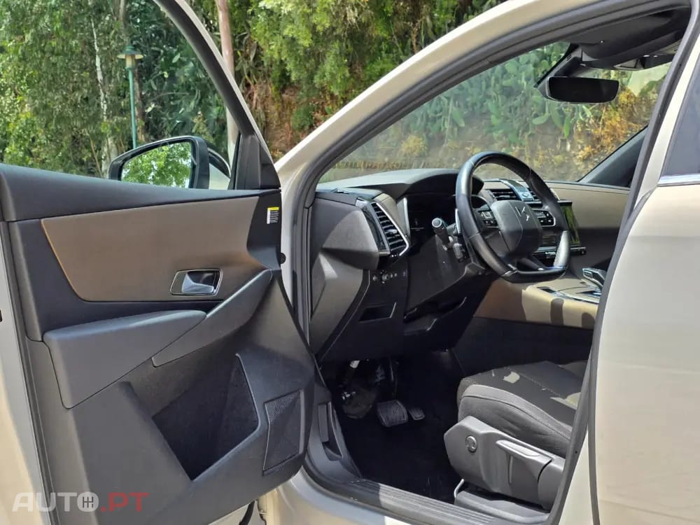 DS DS7 Crossback E-Tense Bastille+ EAT8