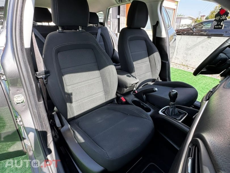 Fiat Tipo 1.3 M-Jet Lounge